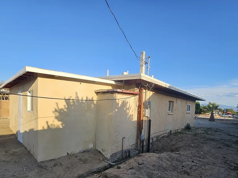 66058 Hacienda Ave — Photo 4