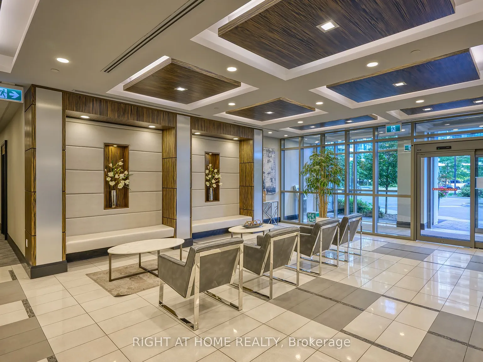 2 bed, $2,300 — Photo 3