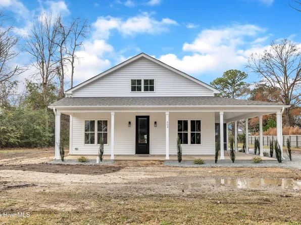 303 S Sycamore Street, Fremont, NC 27830