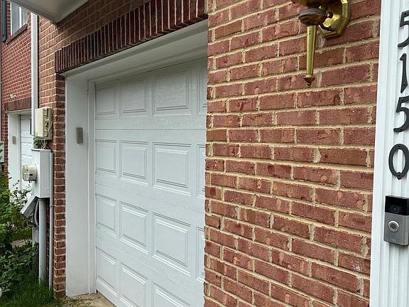 3rd image of 5150 Glenn Dale Woods Ct