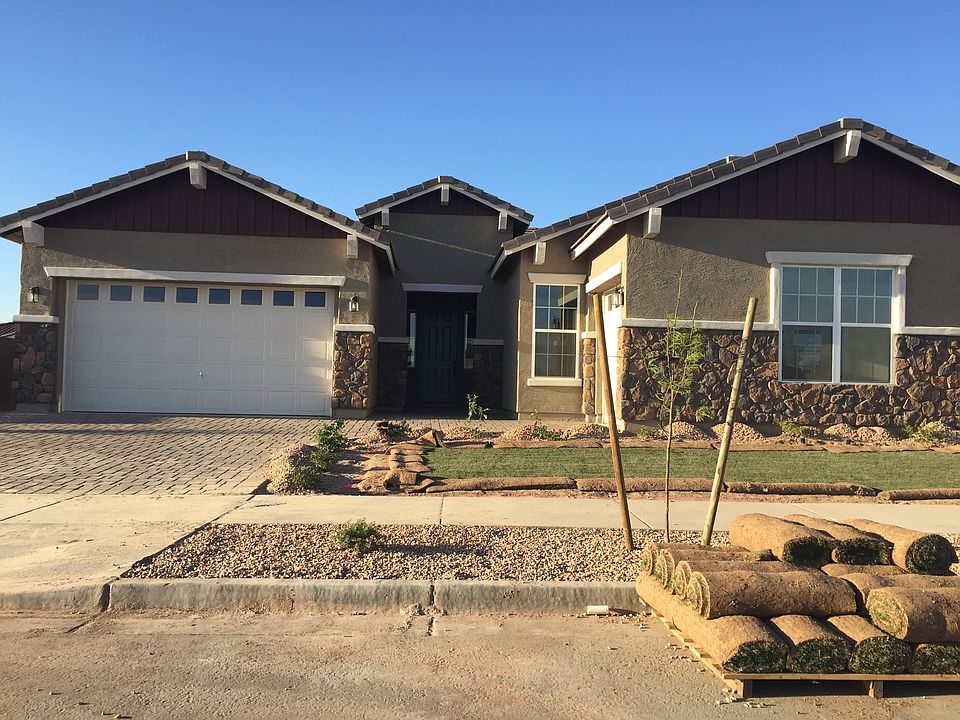 1st image of 22184 E Pecan Ln