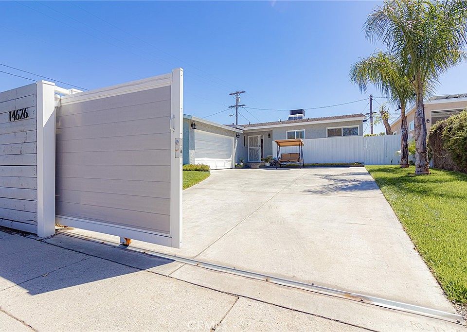 1st image of 14626 Van Nuys Pl