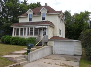 828 E Main St, Reedsburg, WI 53959