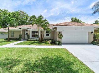 6410 NW 44th Ave, Coconut Creek, FL 33073