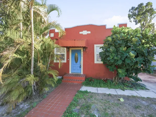 739 27th Ave W, Bradenton, FL 34205