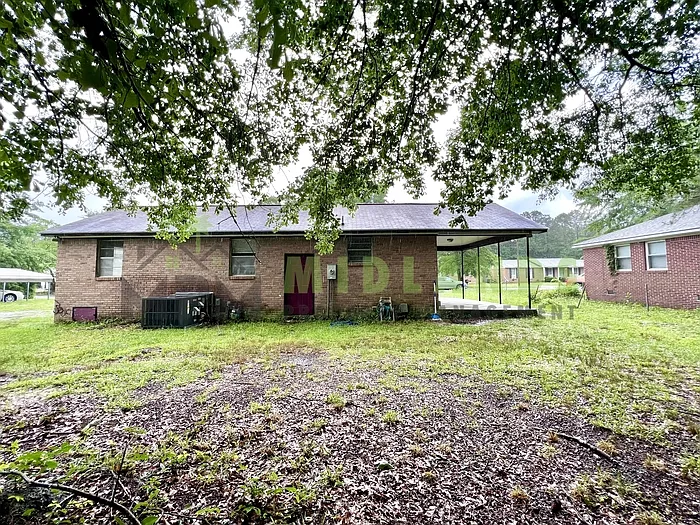 137 Miranda Rd — Photo 5