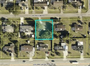 206 Oregon Rd W, Lehigh Acres, FL 33936