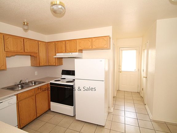 2nd image of 4203C Alan Kent Dr