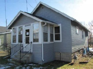 111 Madison St, Menasha, WI 54952