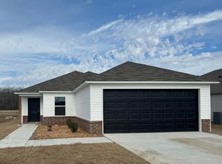 33 Sunny Oak Trl, Conway, AR 72032