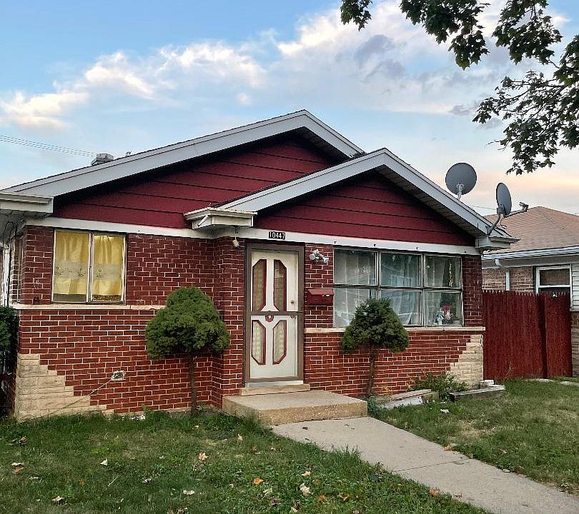 2nd image of 10447 S Ave E