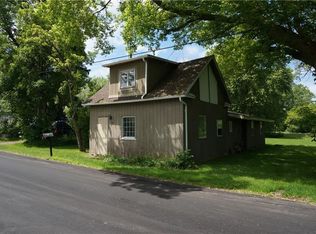 359 E Manitou Rd, Hilton, NY 14468