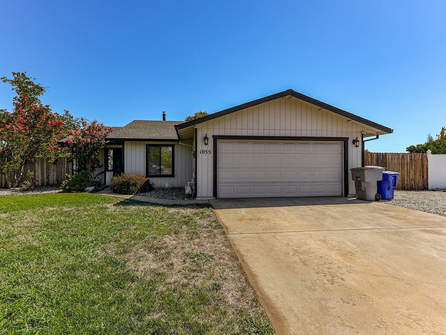 1055 Dara Ct, Redding, CA 96003 Zillow