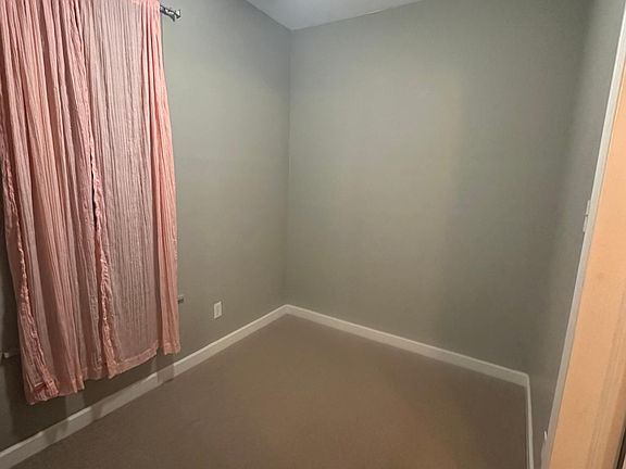 5th image of 952 W Armitage Ave #3