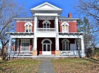 720 E Washington St, Pittsfield, IL 62363