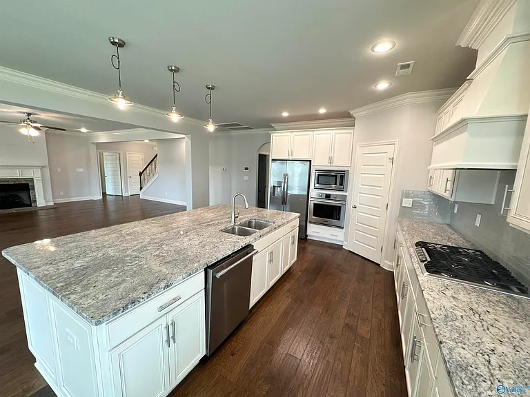 4323 Flint Dr SE — Photo 11