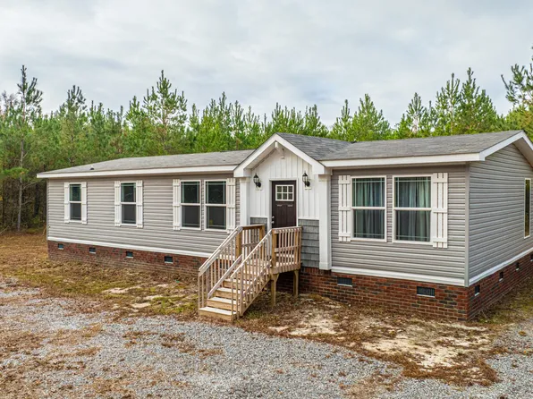 588 Rhode Dr, Cottageville, SC 29435