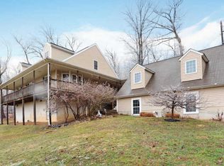 156 Ray Ridge Ln, Harpers Ferry, WV 25425