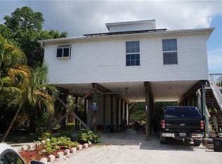 7224 Kreamers Dr, Bokeelia, FL 33922