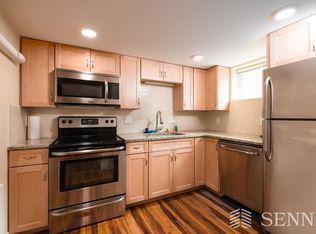 391 Washington St #1H, Somerville, MA 02143