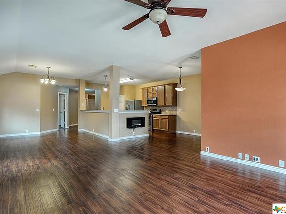 3rd image of 14708 Lantern Dr