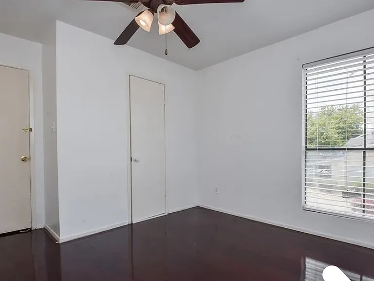 8405 Wilcrest Dr #2700 — Photo 17