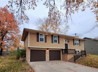 3406 NE 85th St, Kansas City, MO 64156