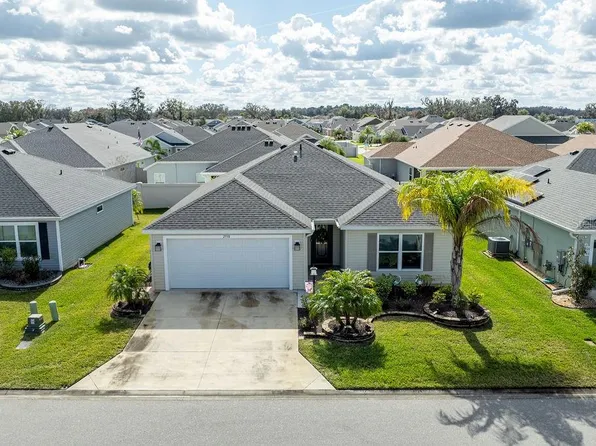 2938 Chimborazo Way, The Villages, FL 32163