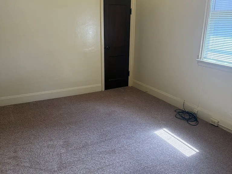 1719 Bluemont Ave SW #8 — Photo 11