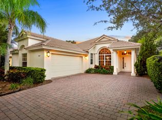 4664 NW Red Maple Dr, Jensen Beach, FL 34957
