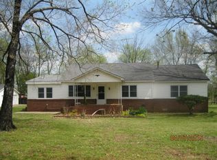 1117 S Mill St, Grove, OK 74344