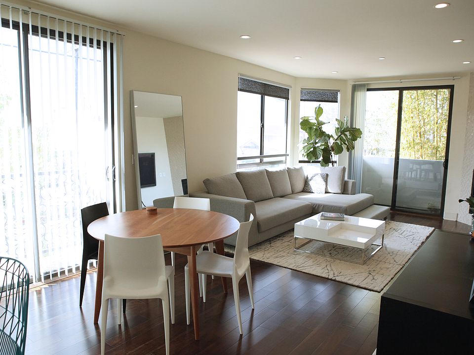 1st image of 11321 Missouri Ave APT 201