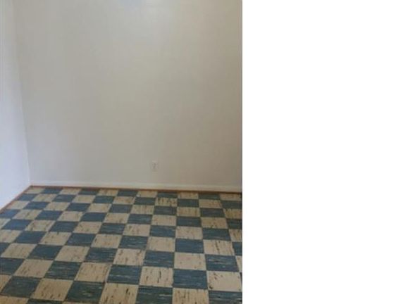 5th image of 3580 Carmel Ter APT 4