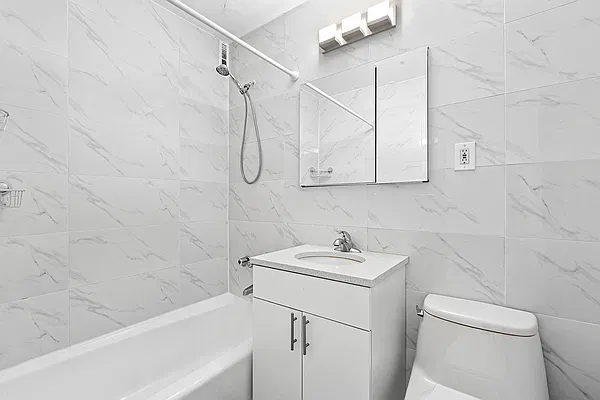 Sold by Compass | media 7