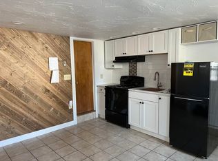 76 Lowell St #B, Peabody, MA 01960