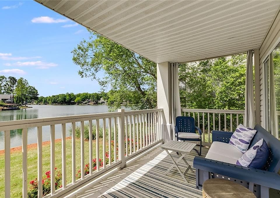 1st image of 705 Berry Ct