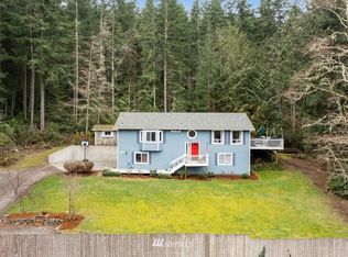 11447 Symes Rd NW, Bremerton, WA 98312