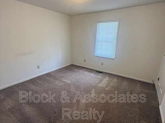 4th image of 651 W Mine St