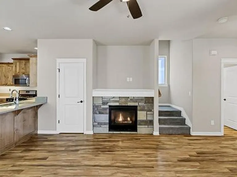 20774 NE Sierra Dr — Photo 3