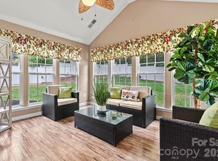 6859 Lakecrest Ct, Denver, NC 28037