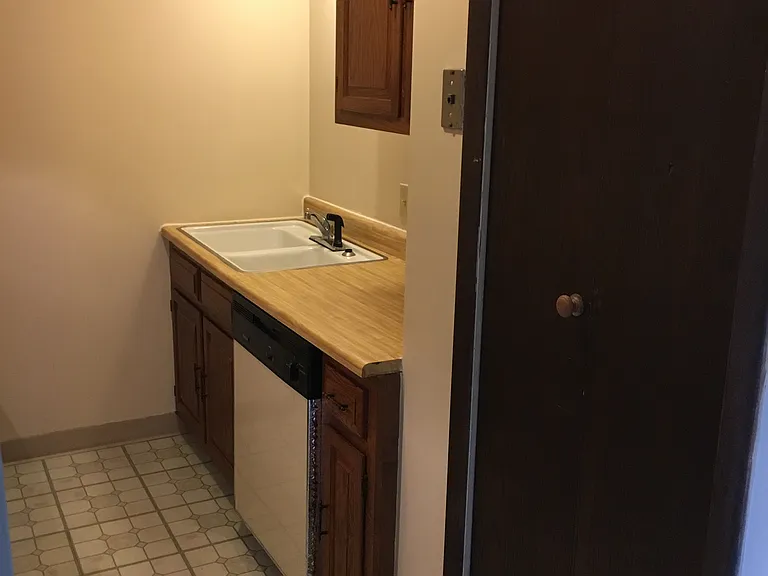 3550 Wales Ave NW #Q — Photo 3