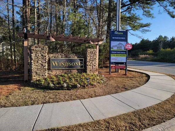 684 Ragan Ct, Social Circle, GA 30025