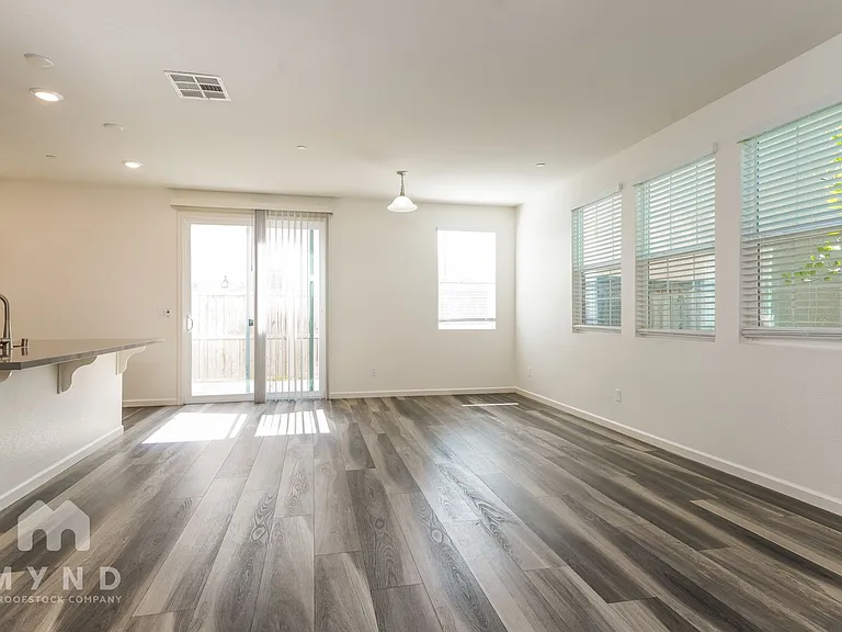 8176 Kramer Ranch Ln — Photo 6
