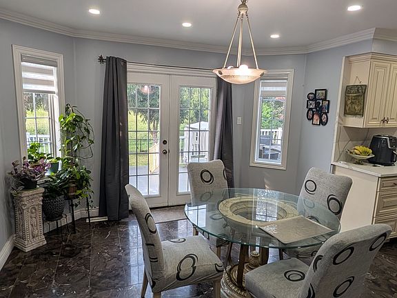 3rd image of 65 Timber Ln