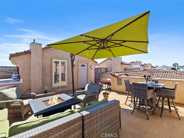 3116 Lincoln St — Photo 5