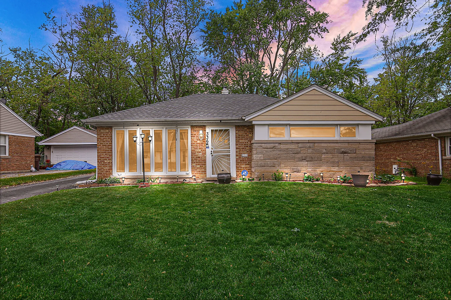 336 Niagara St photo 1