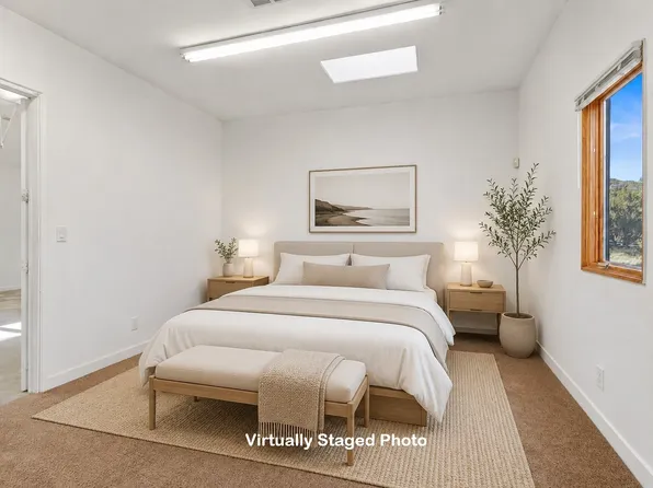 4 Red Hills Ln, Santa Fe, NM 87505