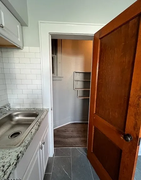 204 Columbia Ave — Photo 32