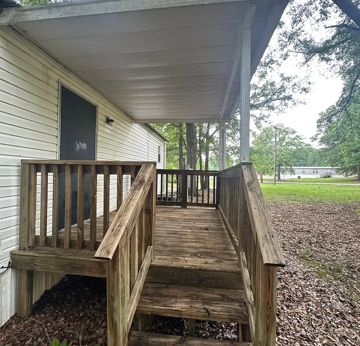 2 bed, 1100 sqft, $1,275 — Photo 2
