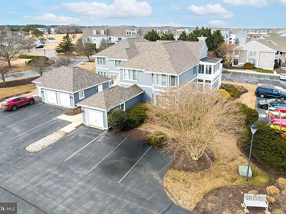 2nd image of 30469 Shore Ln Unit 33
